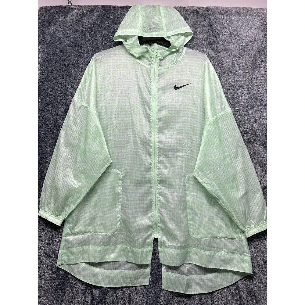 Nike Womens Size S Green Long Sleeve Essentials Repel Woven Jacket (V1)